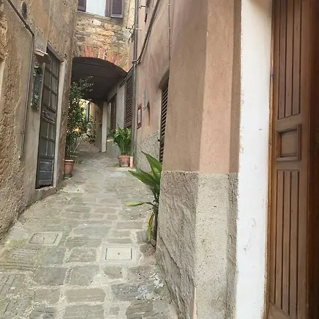 Quintilia Apartment *